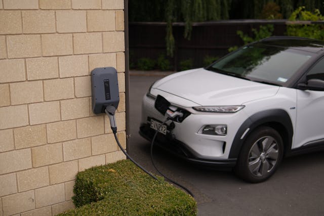 JuiceBox EV Charger: A Full Info to Enel X’s Commonplace Home Charging Decision